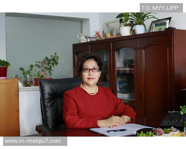 与杨秀英畅谈排球生涯中的挑战与辉煌时刻