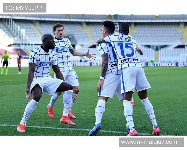 武汉羽毛球队在全国锦标赛积分榜上以99分领先欧冠足球赛事引发热议